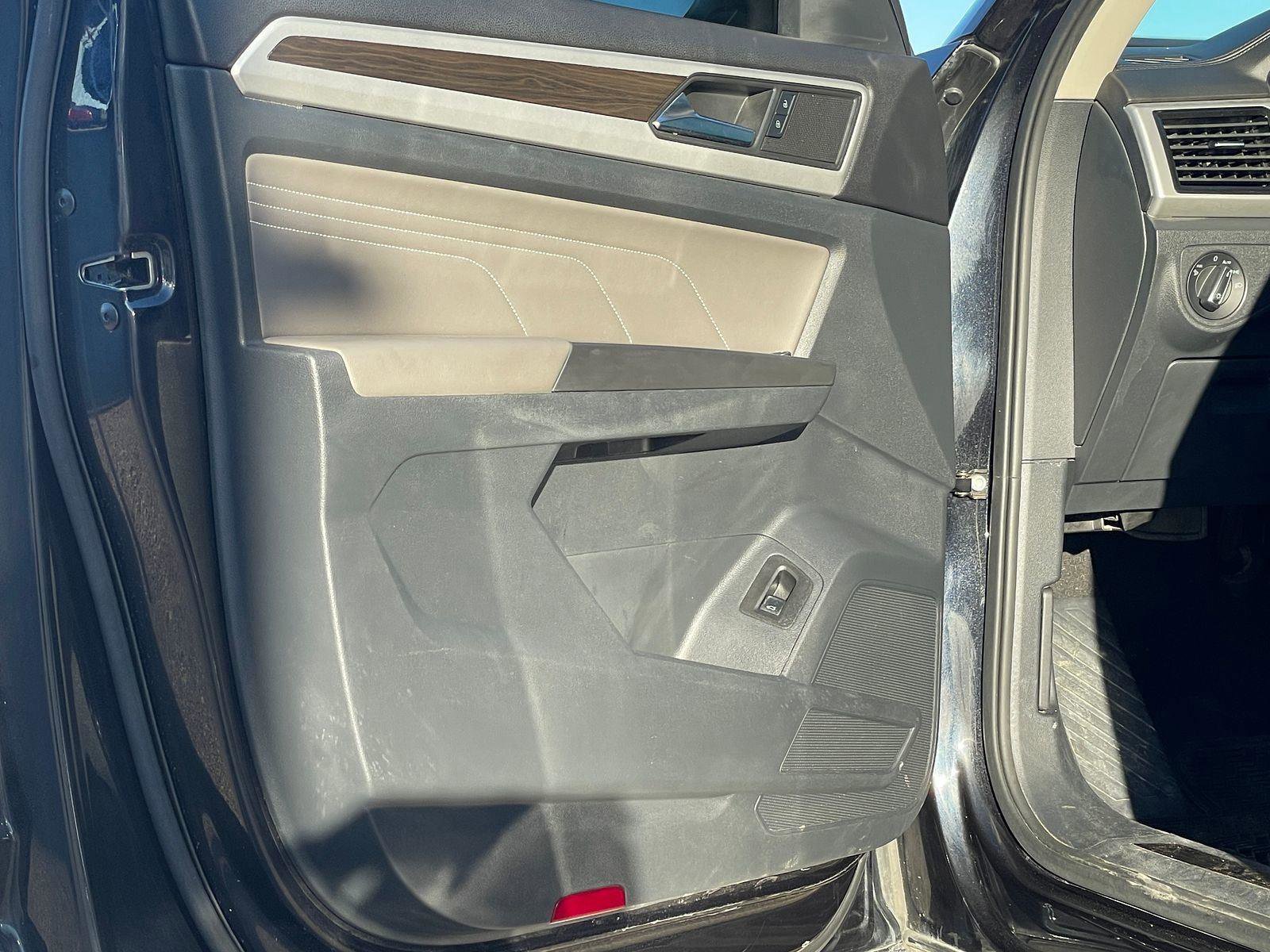 Used 2022 Volkswagen Atlas SE image 9