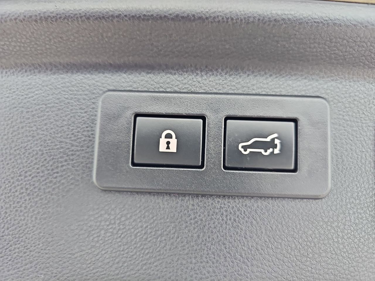 Certified 2023 Subaru Forester Limited image 16