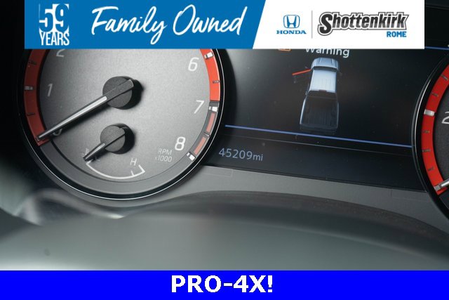 Used 2023 Nissan Frontier PRO-4X w/ Technology Package image 30