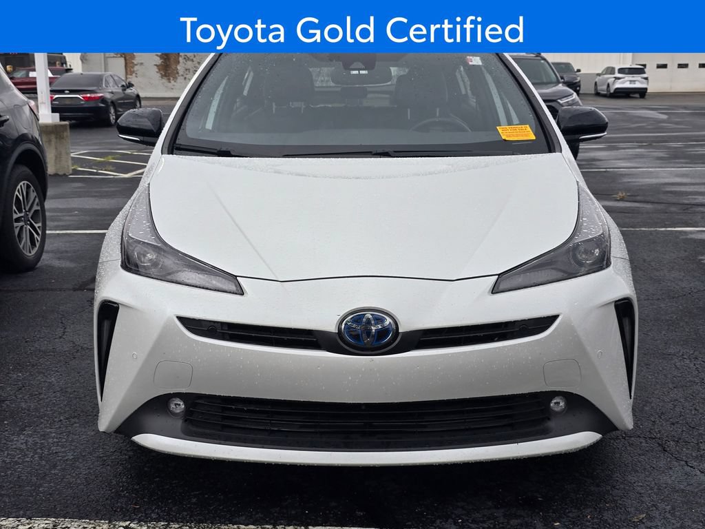 Used 2021 Toyota Prius FWD image 2