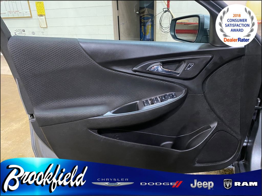 Used 2024 Chevrolet Malibu LT image 15