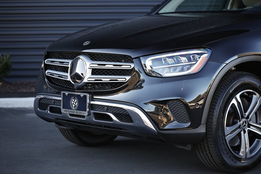 Used 2022 Mercedes-Benz GLC 300 4MATIC image 2