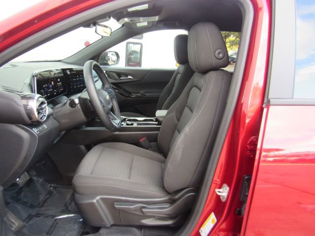 Used 2026 Chevrolet Equinox LT image 14