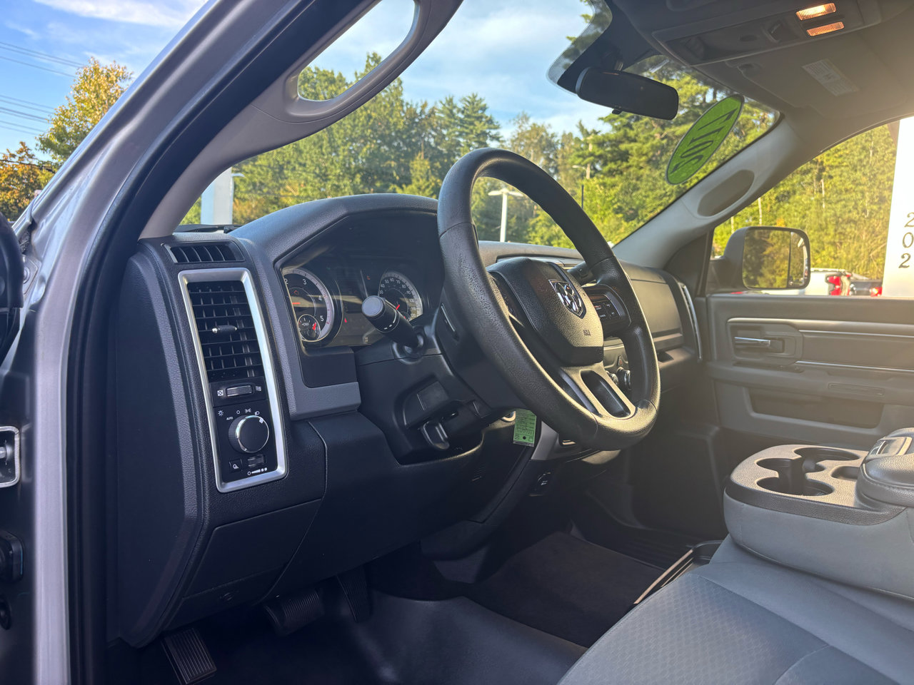 Used 2017 RAM 2500 SLT image 13