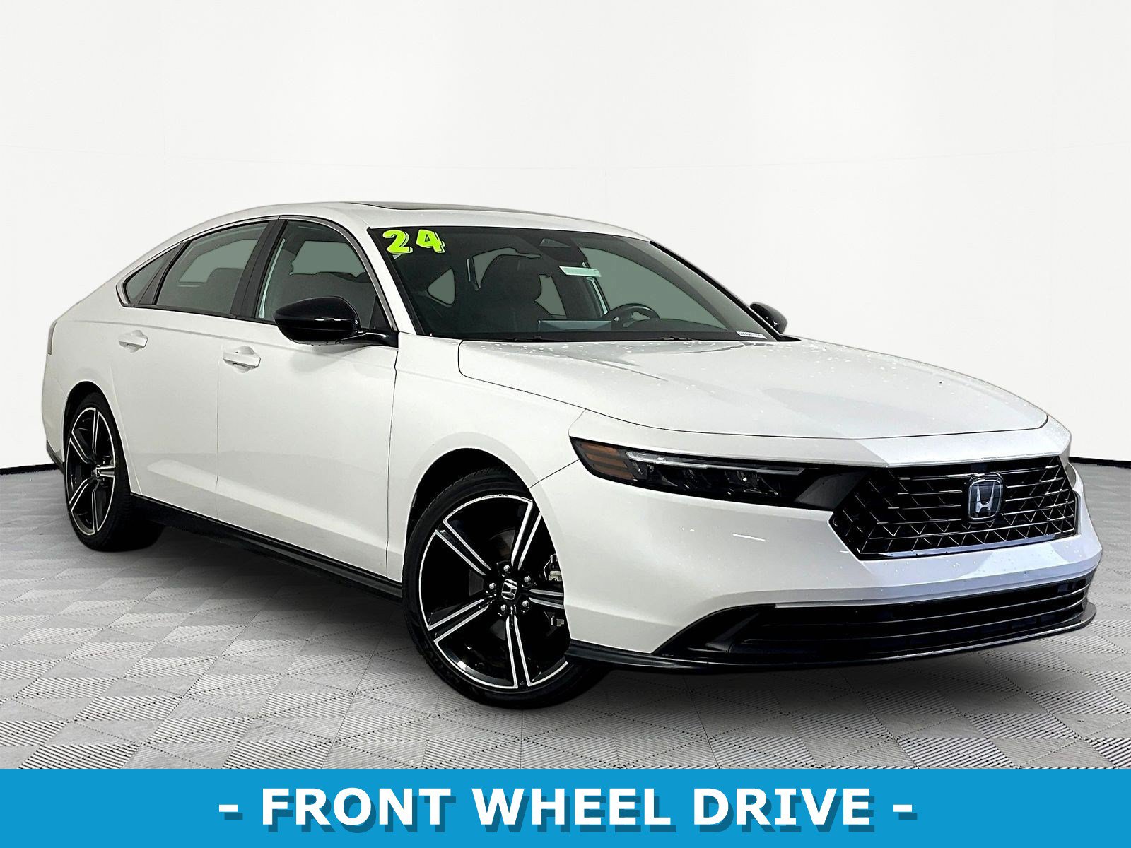 Used 2024 Honda Accord Sport image 3