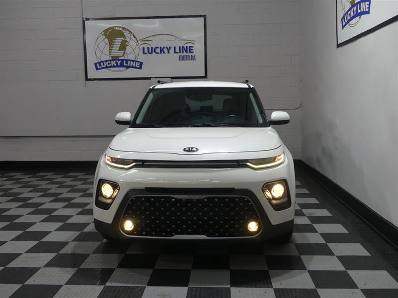Used 2020 Kia Soul EX image 2