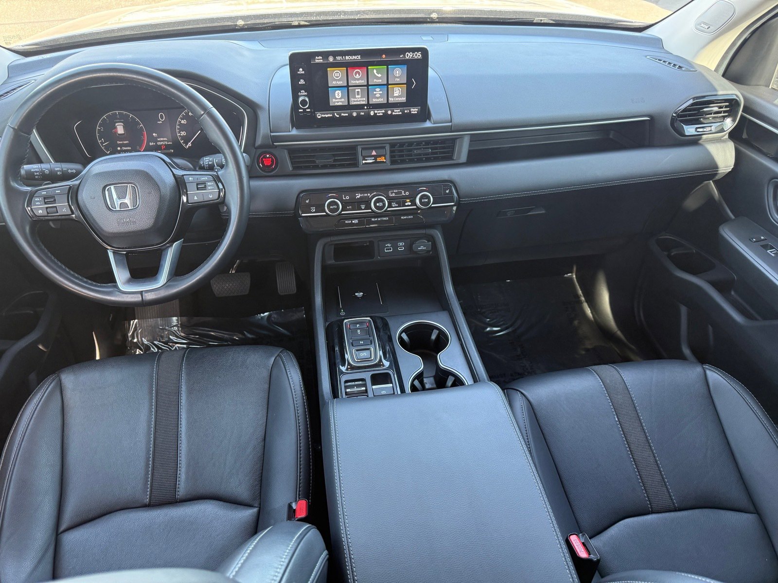 Used 2025 Honda Pilot Touring image 30