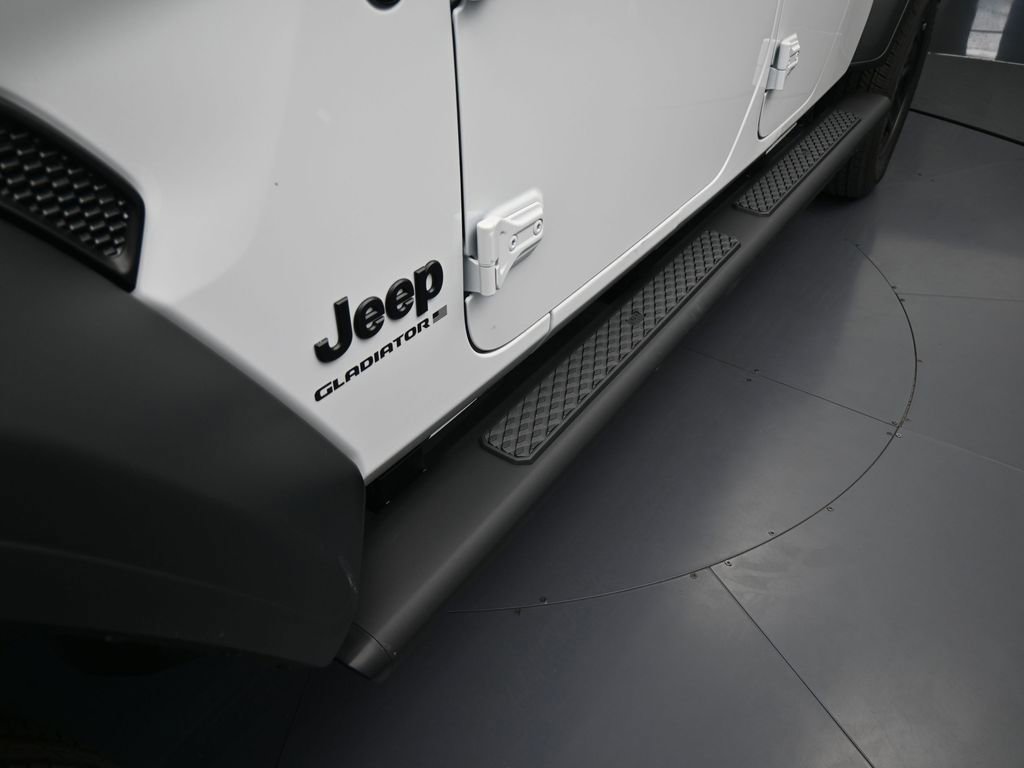 New 2026 Jeep Gladiator Sport AWD/4WD image 25