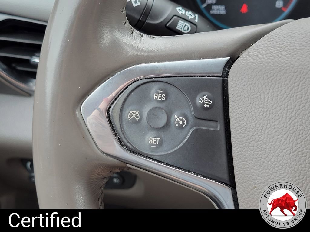 Used 2020 Chevrolet Traverse LT image 28