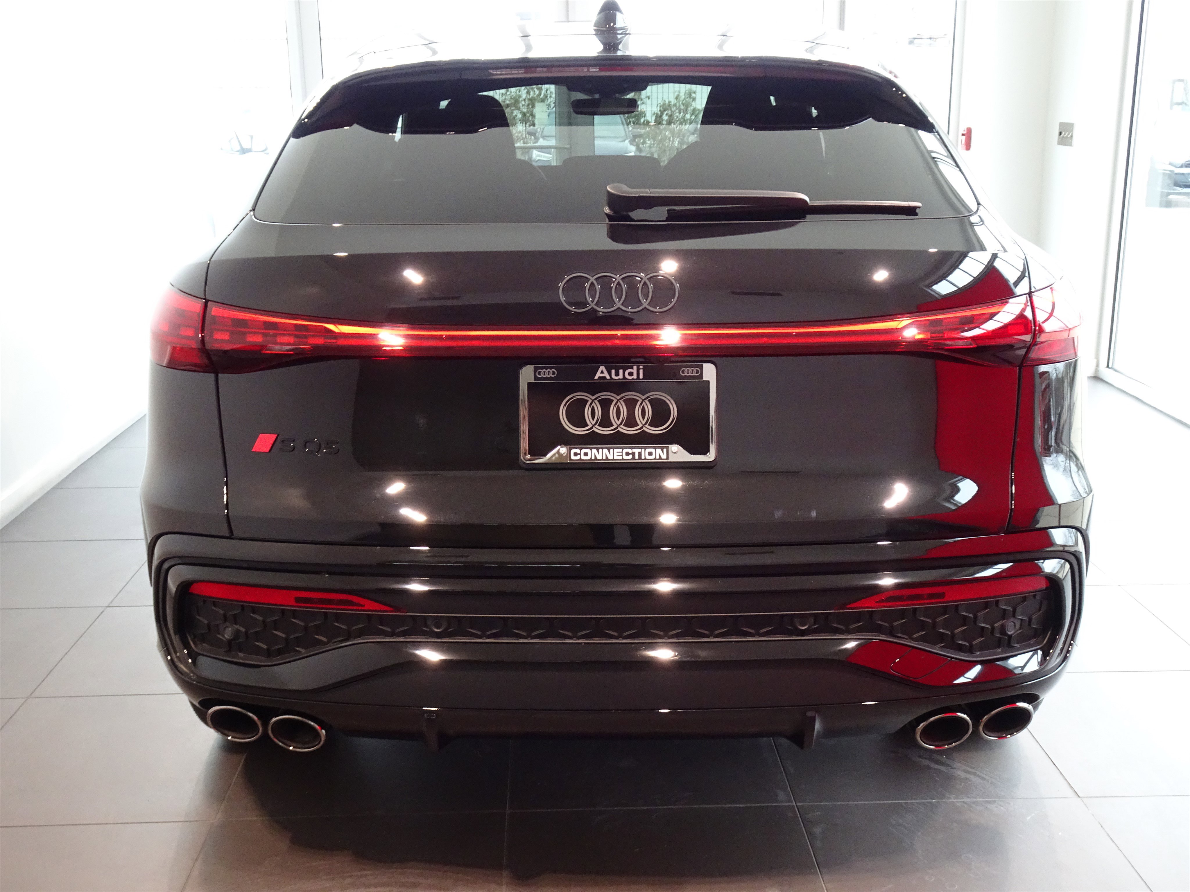 New 2025 Audi SQ5 Premium Plus image 4