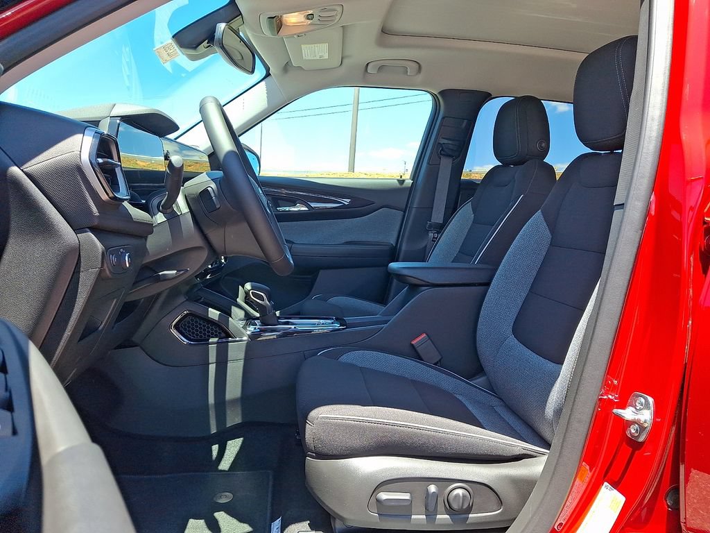 New 2026 Chevrolet TrailBlazer LT w/ Convenience Package FWD image 6