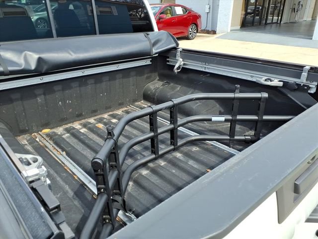 Used 2021 Nissan Frontier SV w/ Midnight Edition Floor Mats image 24