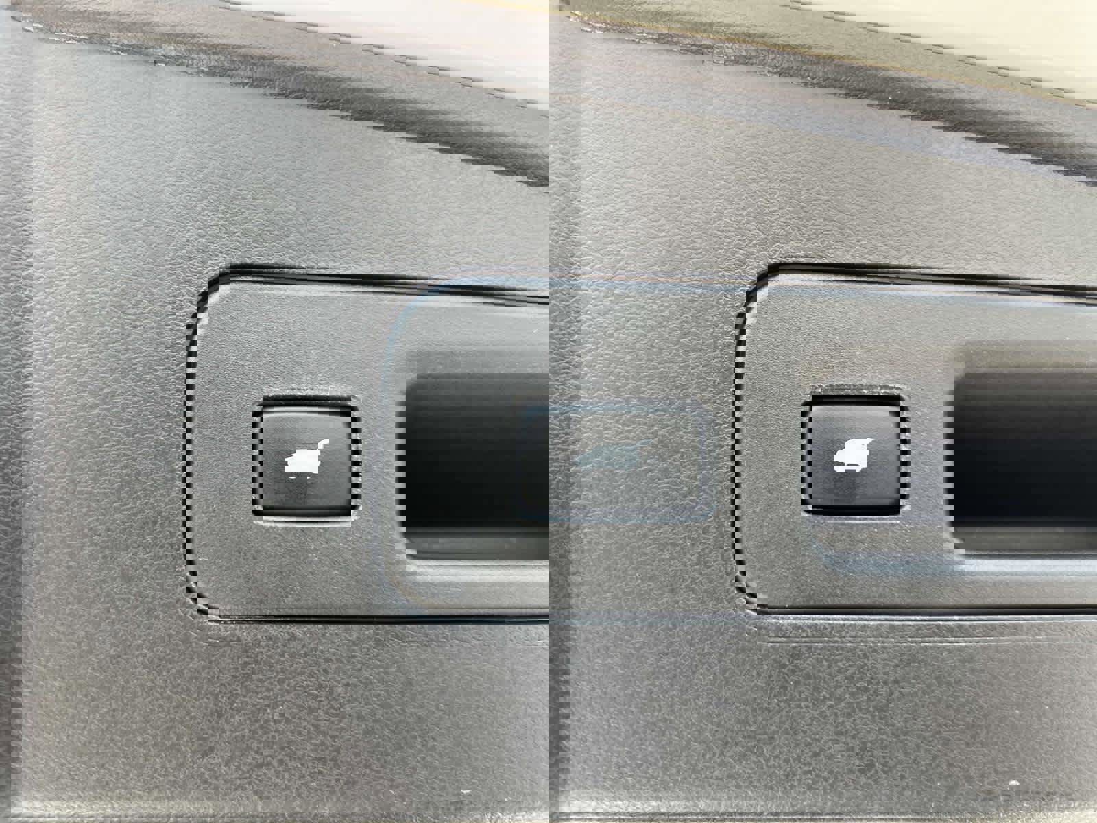 Used 2020 Acura MDX SH-AWD w/ Technology Package image 9