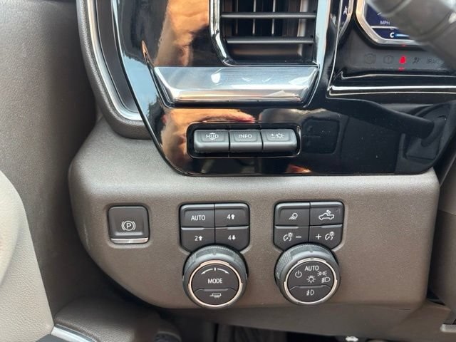Certified 2024 Chevrolet Silverado 2500 LTZ w/ LTZ Plus Package AWD/4WD image 16