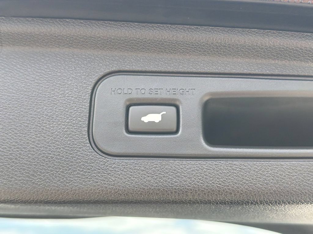Used 2023 Honda Odyssey Elite image 33