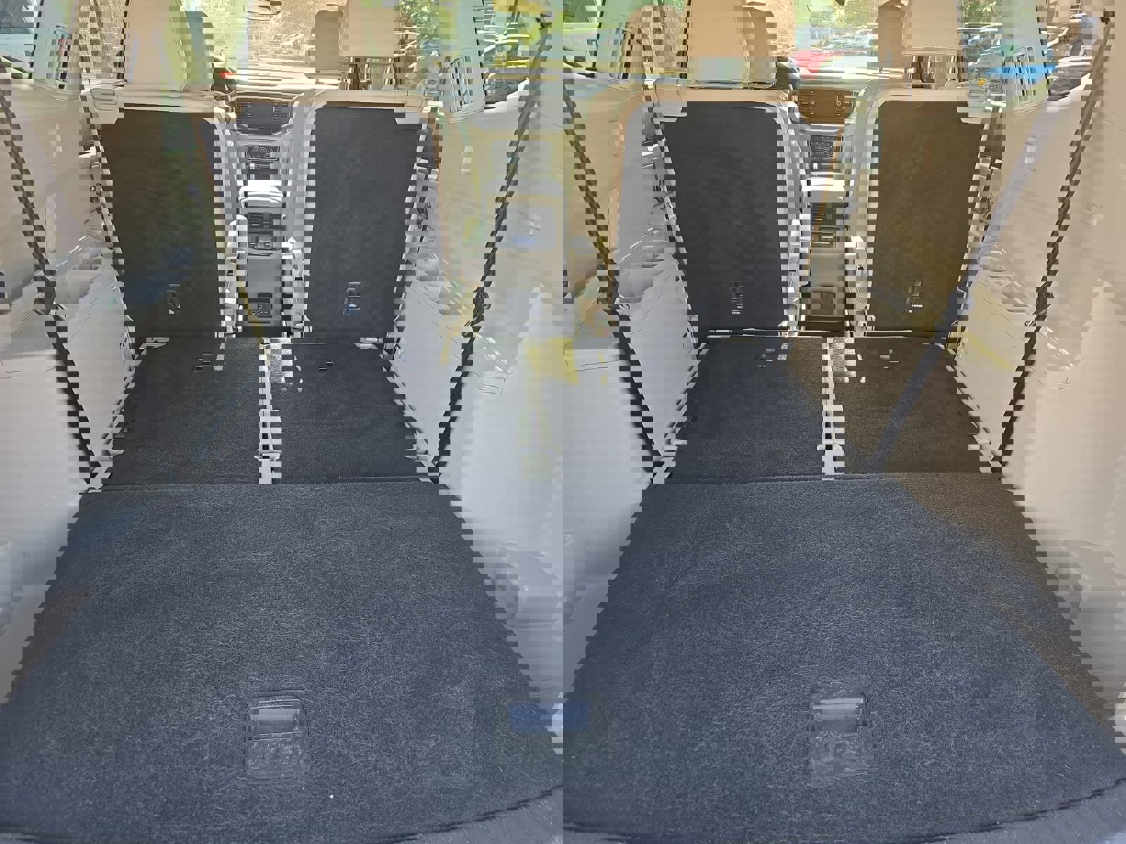 Used 2018 Volkswagen Atlas SEL w/ R-Line Package image 14