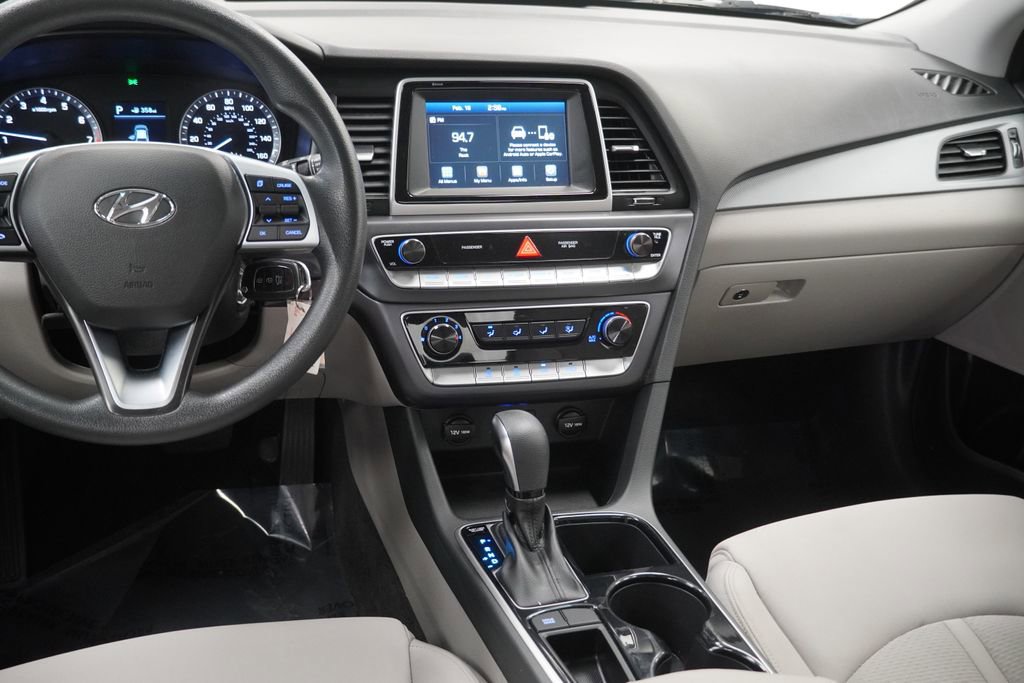 Used 2019 Hyundai Sonata SE FWD image 25