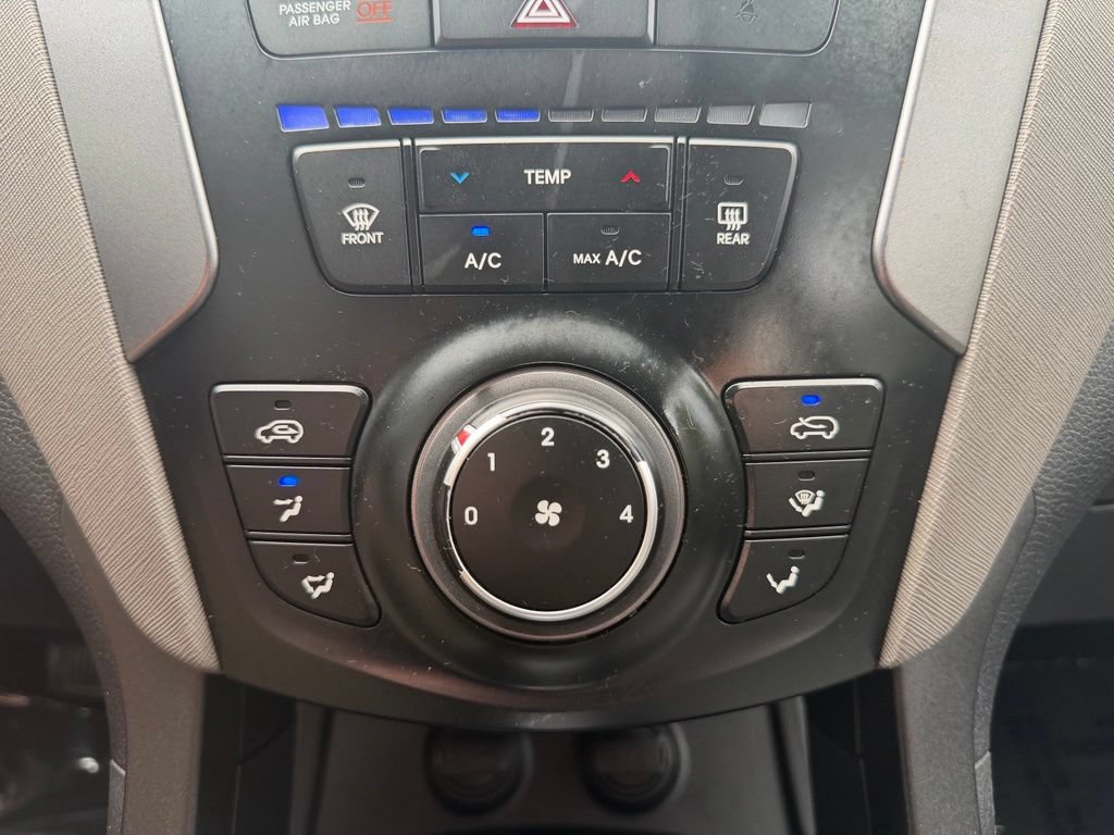 Used 2015 Hyundai Santa Fe Sport AWD/4WD image 26