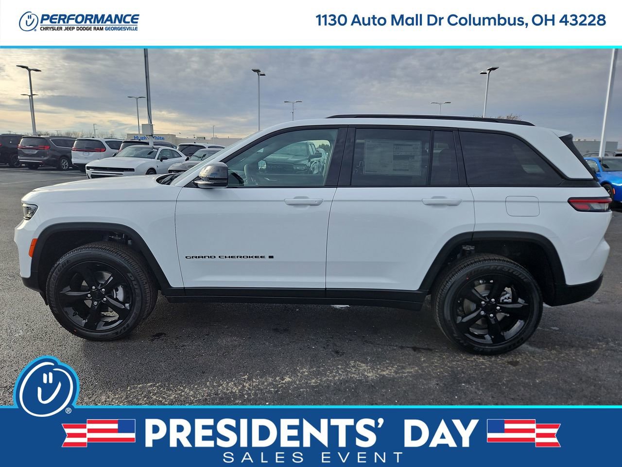 New 2025 Jeep Grand Cherokee Altitude image 4