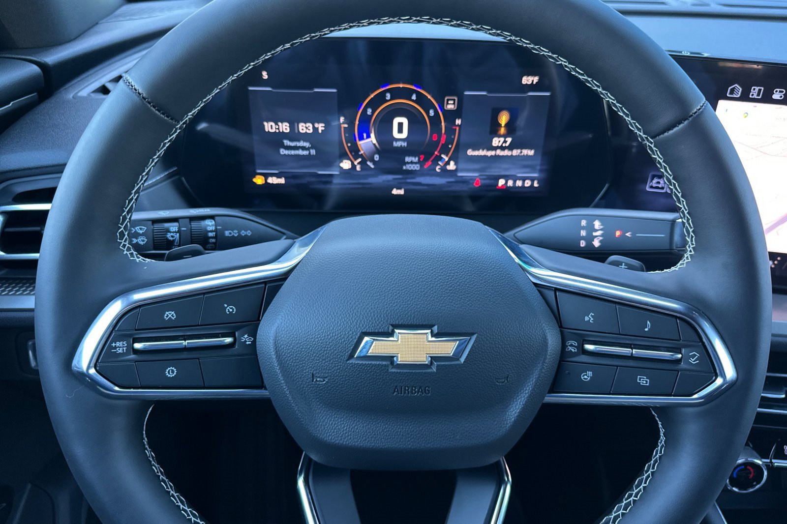 New 2026 Chevrolet Traverse LT image 25