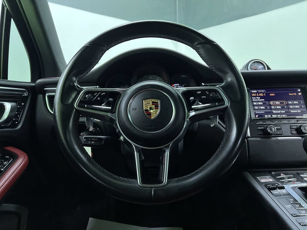 Used 2016 Porsche Macan S AWD/4WD image 18