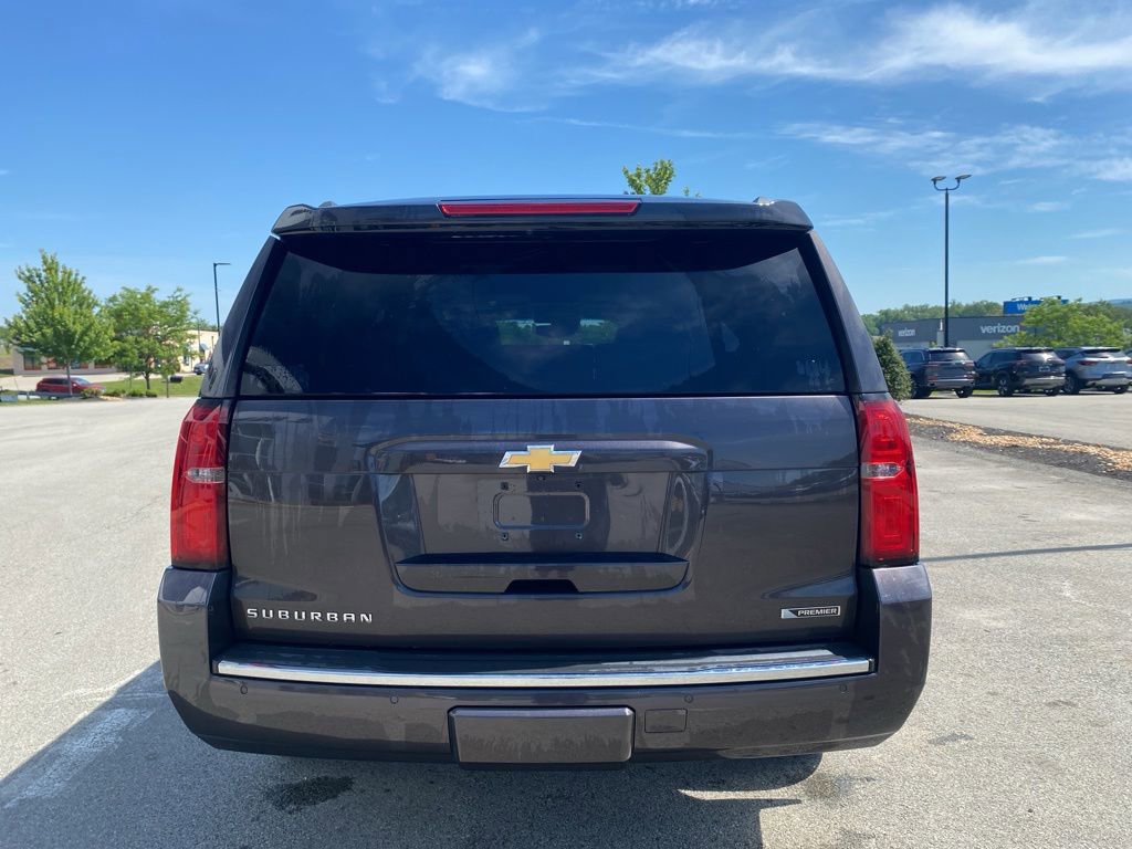 Used 2017 Chevrolet Suburban Premier AWD/4WD image 3