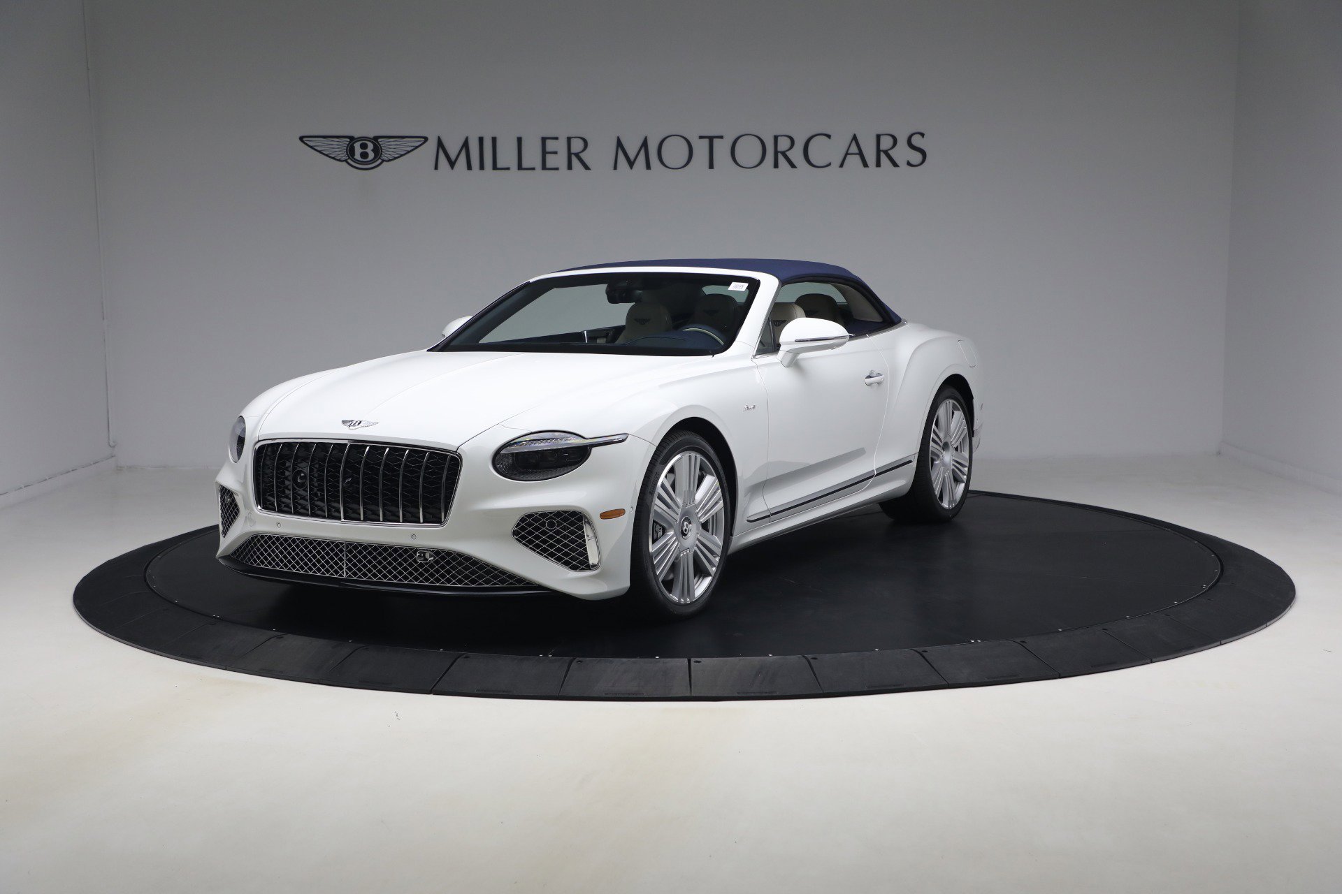 New 2026 Bentley Continental GTC AWD/4WD image 14