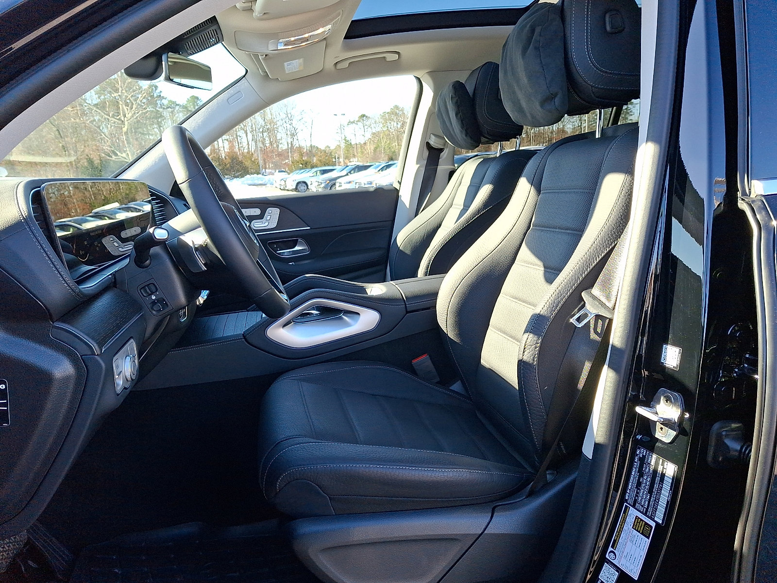 Certified 2026 Mercedes-Benz GLS 450 4MATIC image 14