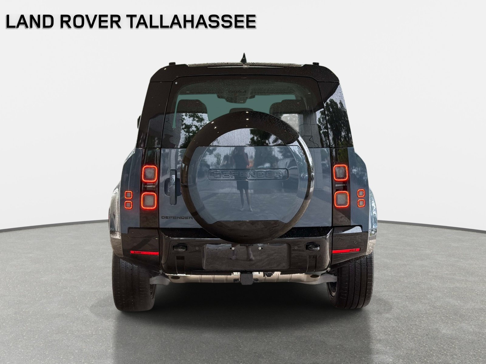New 2026 Land Rover Defender 110 X-Dynamic SE AWD/4WD image 6