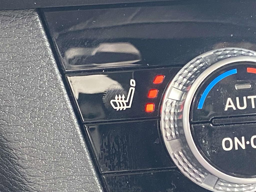 Used 2023 Mitsubishi Outlander SE image 55