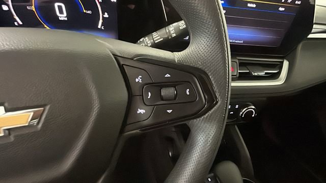 Used 2024 Chevrolet TrailBlazer LS w/ LS Convenience Package FWD image 17
