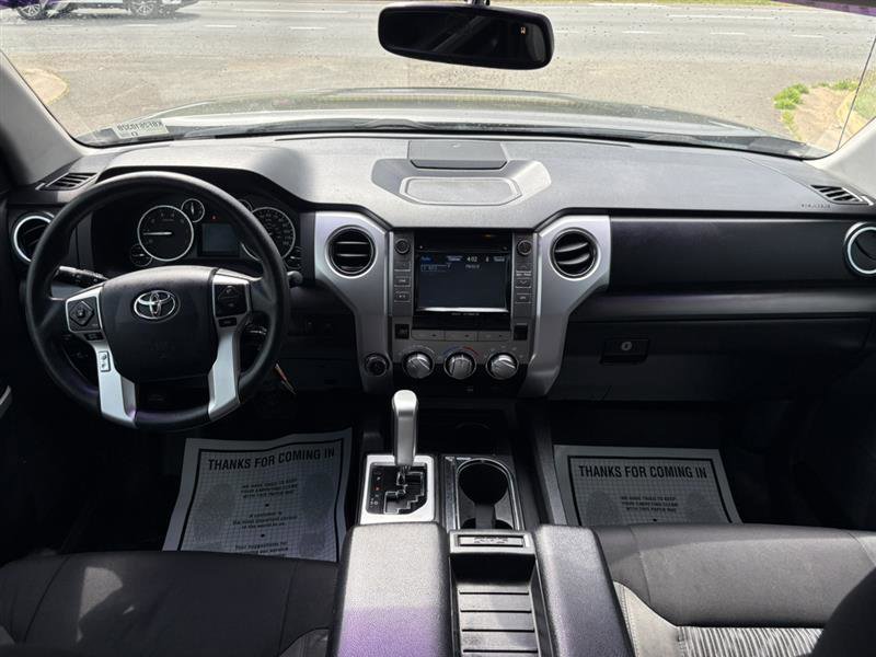 Used 2015 Toyota Tundra SR5 w/ SR5 Upgrade Package AWD/4WD image 23