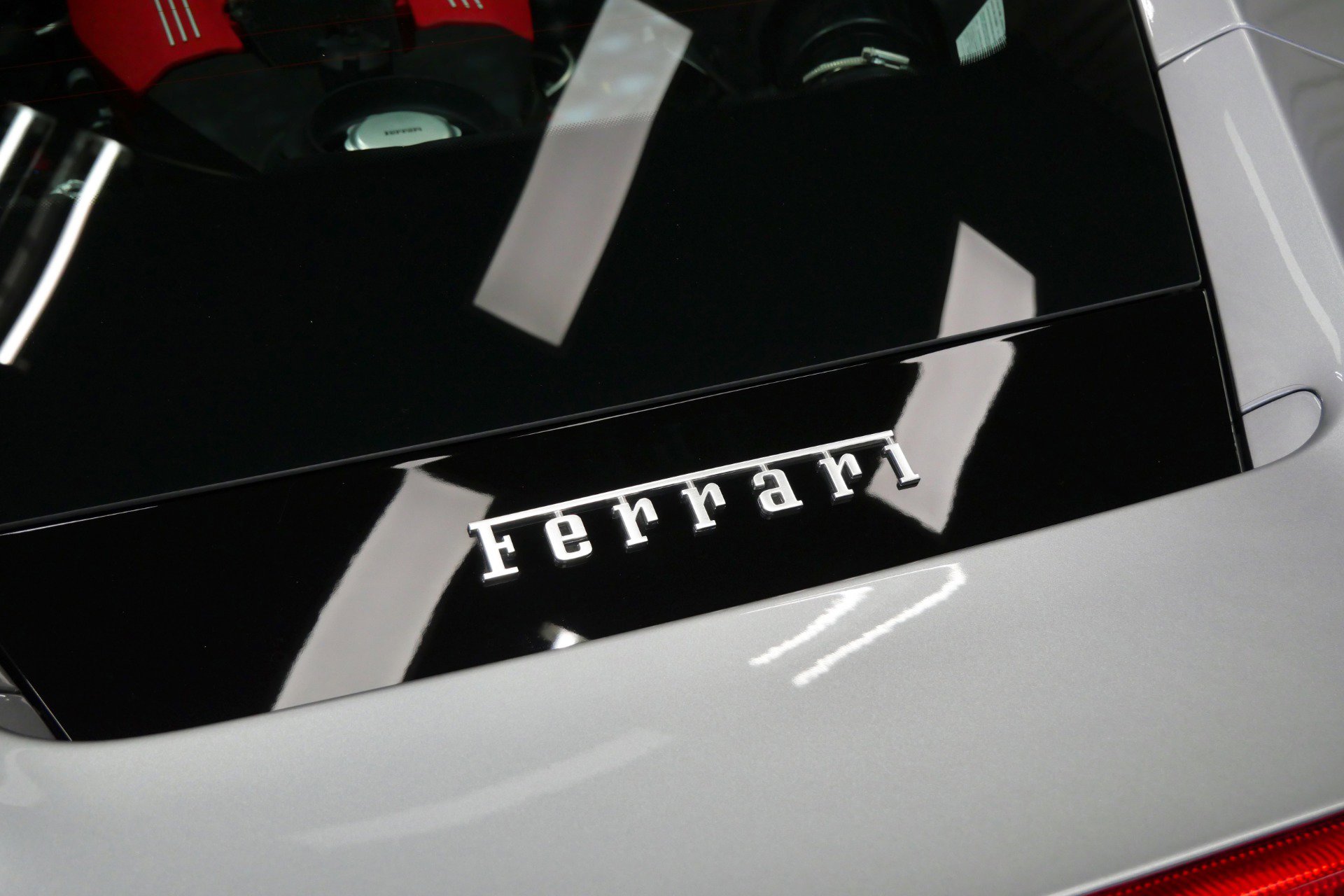 Used 2018 Ferrari 488 GTB image 43