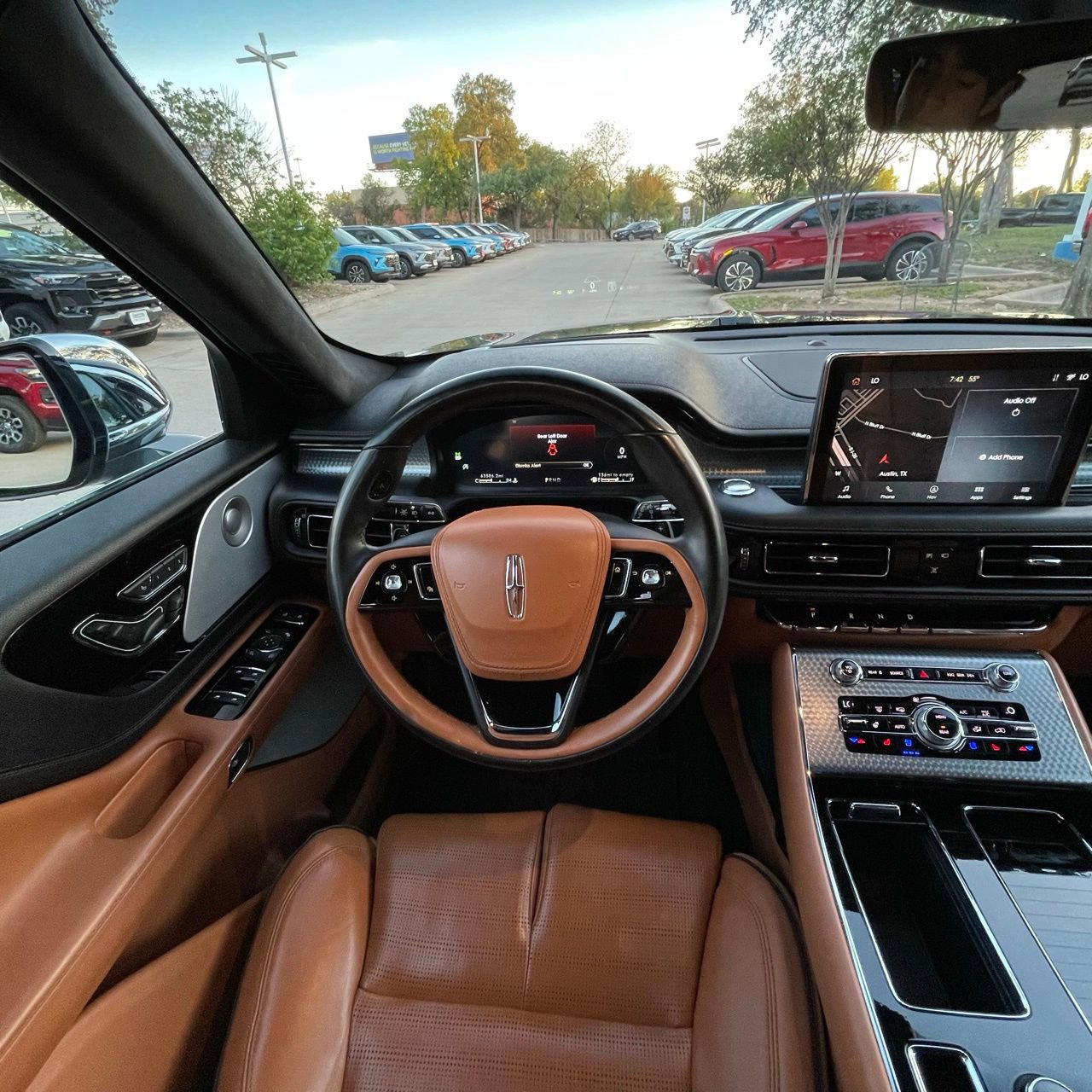 Used 2020 Lincoln Aviator Black Label w/ Dynamic Handling Package AWD/4WD image 11