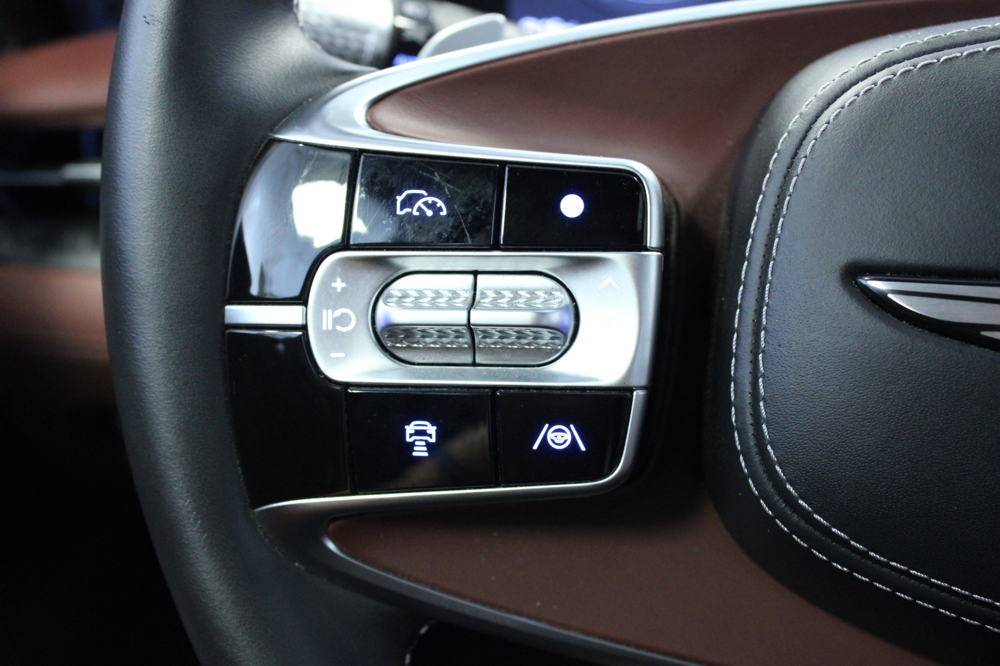 Used 2026 Genesis G90 3.5T AWD/4WD image 20