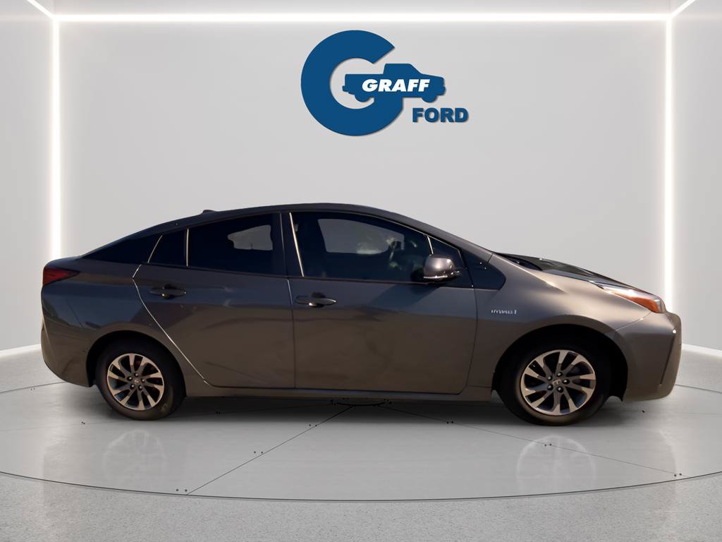 Used 2019 Toyota Prius Limited w/ Premium Convenience Package FWD image 6