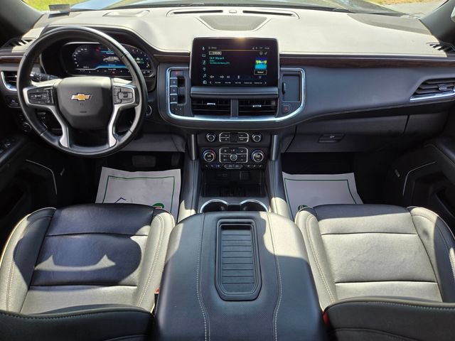 Used 2023 Chevrolet Suburban Premier AWD/4WD image 14