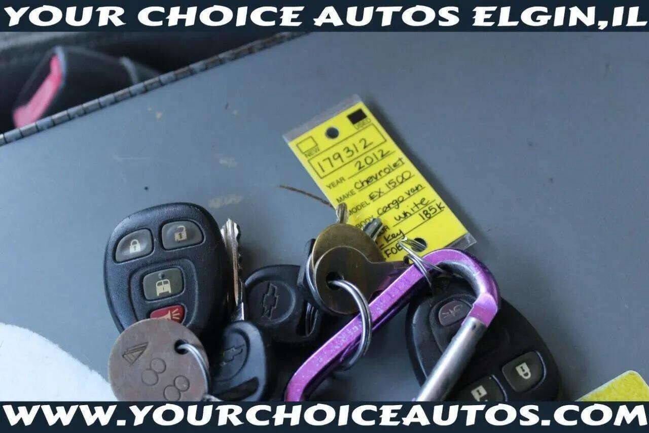 Used 2012 Chevrolet Express 1500 AWD image 12