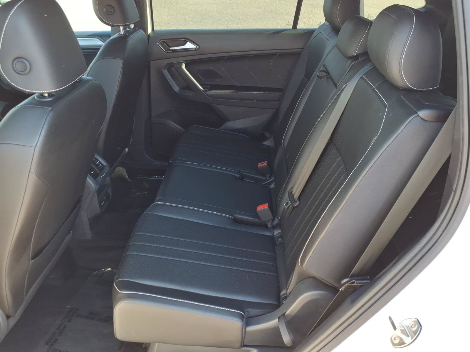 Certified 2023 Volkswagen Tiguan SE R-Line FWD image 22