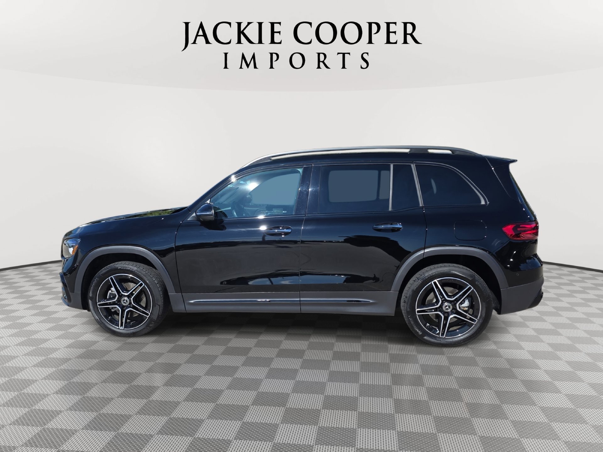 Used 2026 Mercedes-Benz GLB 250 image 8