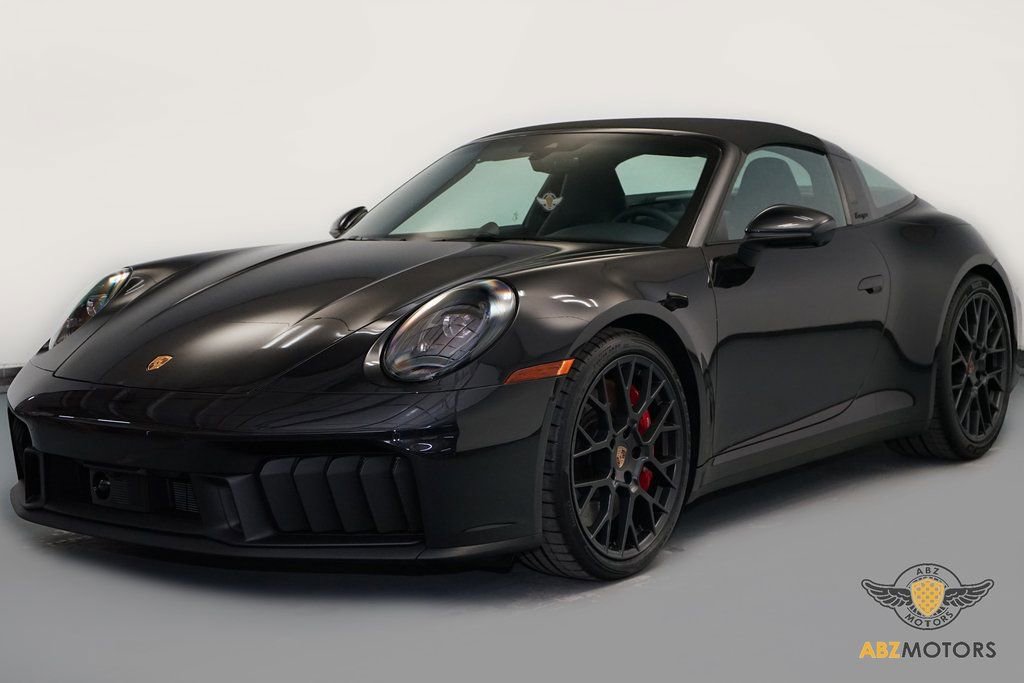 Used 2026 Porsche 911 Carrera 4 GTS image 3