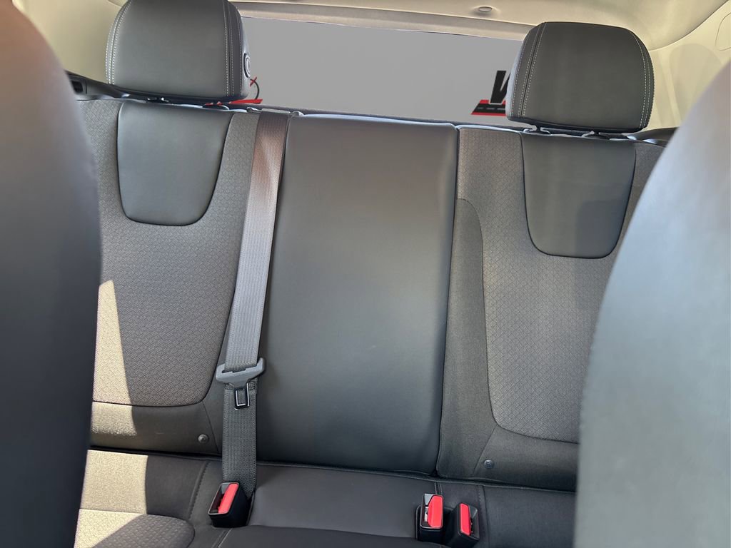 Used 2022 Buick Encore GX Preferred image 19