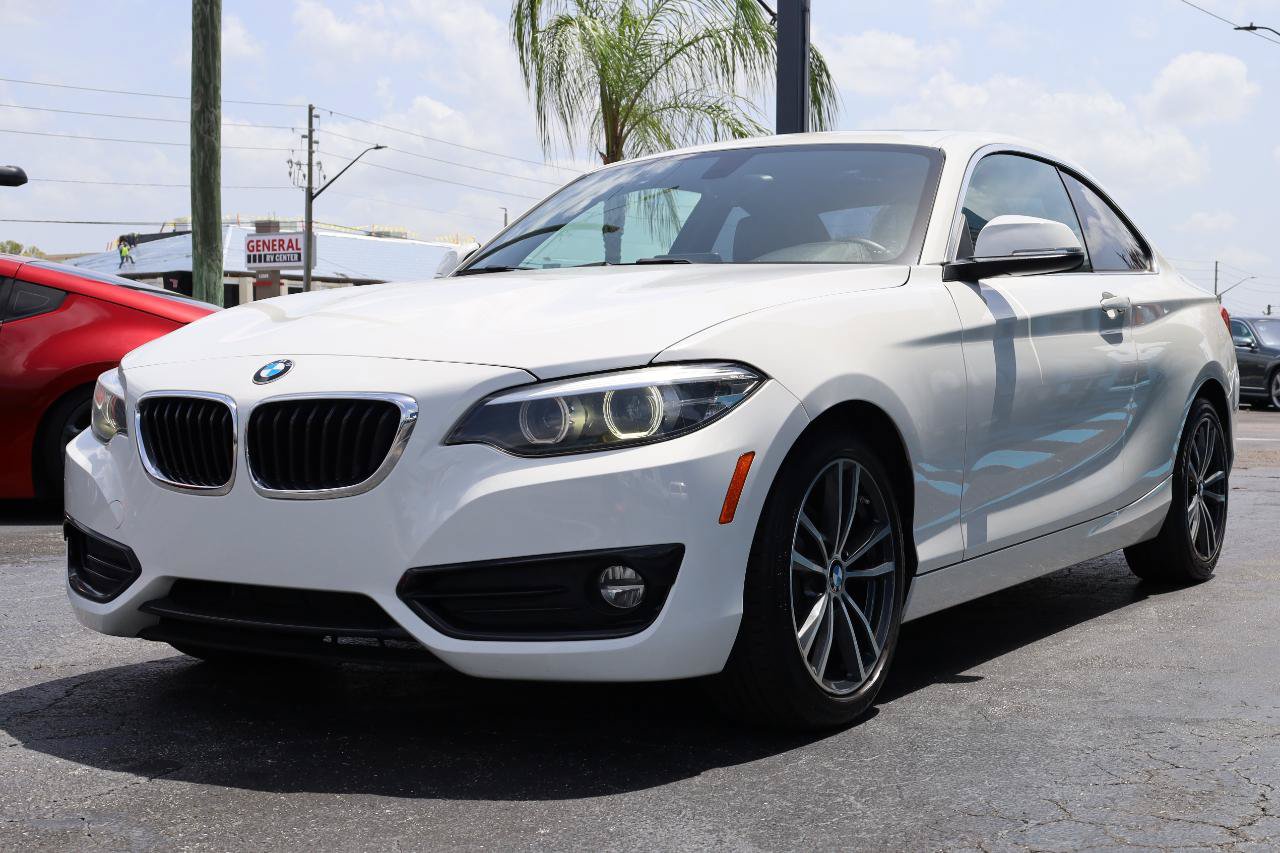 Used 2018 BMW 230i Coupe w/ Premium Package Enhanced RWD image 2