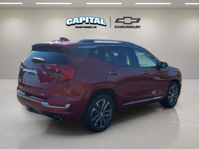 Used 2018 GMC Terrain Denali w/ Advanced Safety Package image 5