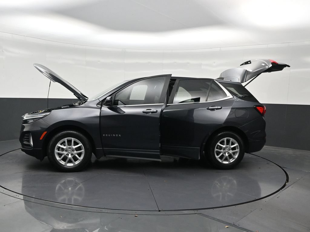 Used 2023 Chevrolet Equinox LT FWD image 30