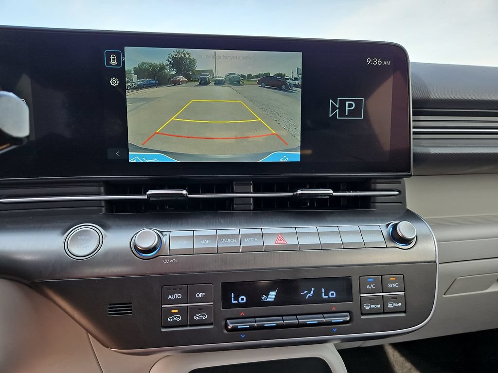 Used 2025 Hyundai Kona SEL FWD image 21