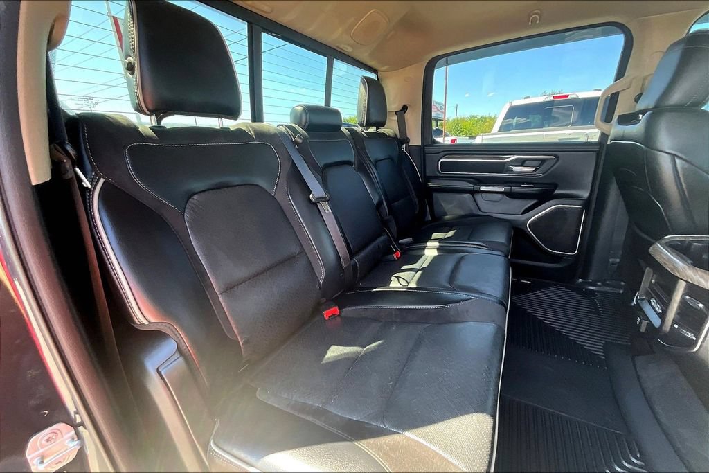 Used 2019 RAM 1500 Laramie AWD/4WD image 29