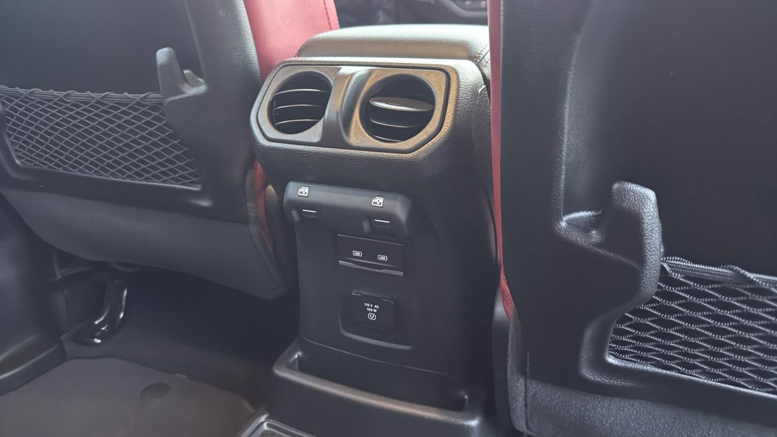 Used 2024 Jeep Wrangler Unlimited Rubicon 392 image 28