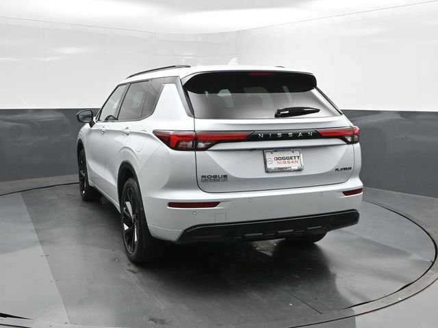 New 2026 Nissan Rogue Platinum image 5