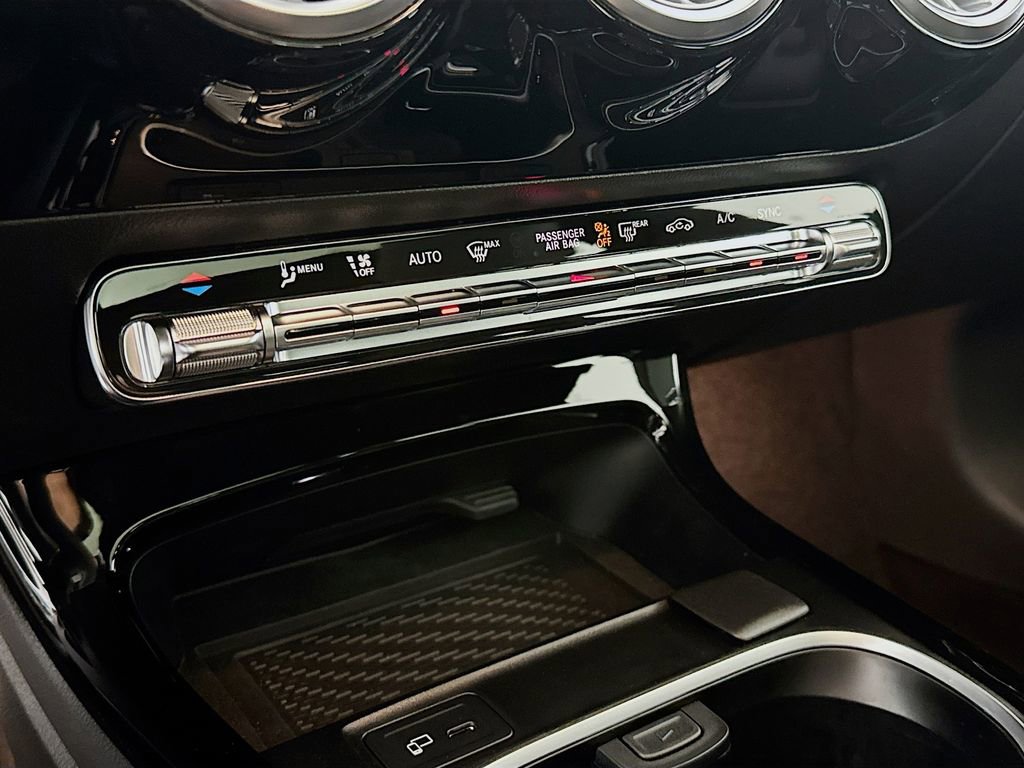 Used 2023 Mercedes-Benz CLA 250 CLA 250 image 18